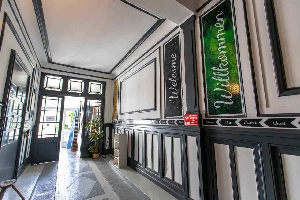 Trankil'Apparts Centre Сен-Кантен Екстериор снимка
